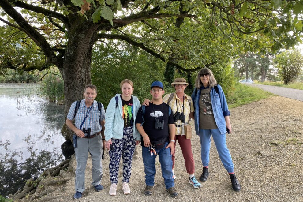ganze Gruppe beim Ausflug zum klingnauer Stausee