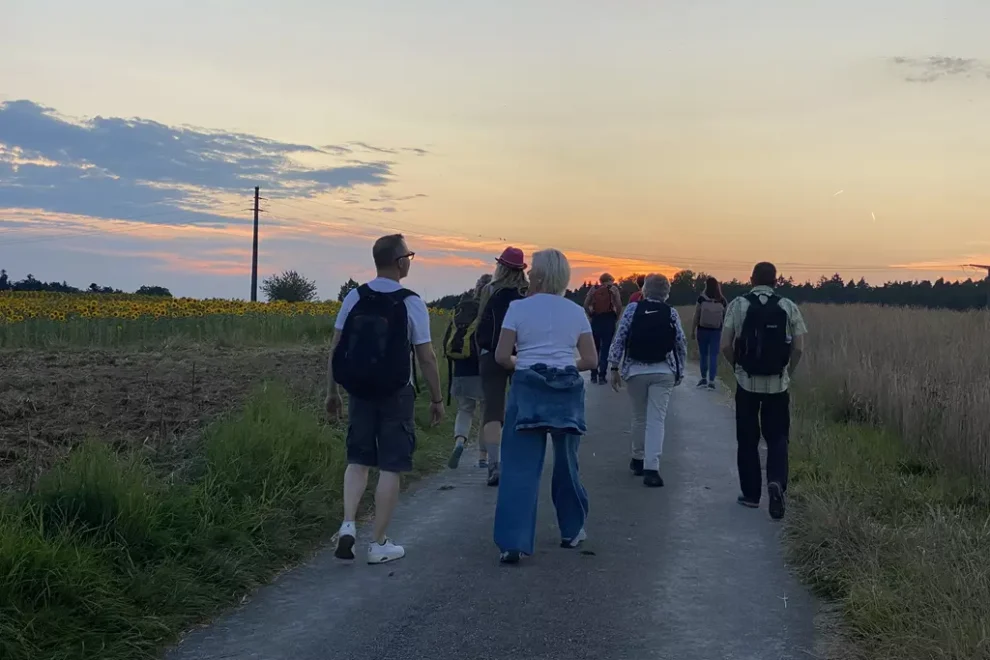 Sommer vollmond wanderung mit start in den Sonnenuntergang
