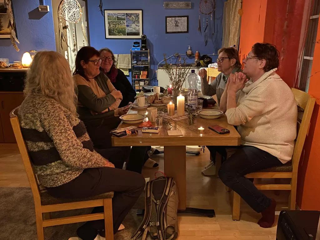 im Stübli am langen Tisch