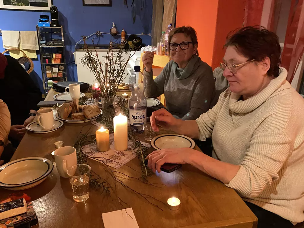 im Stübli am langen Tisch